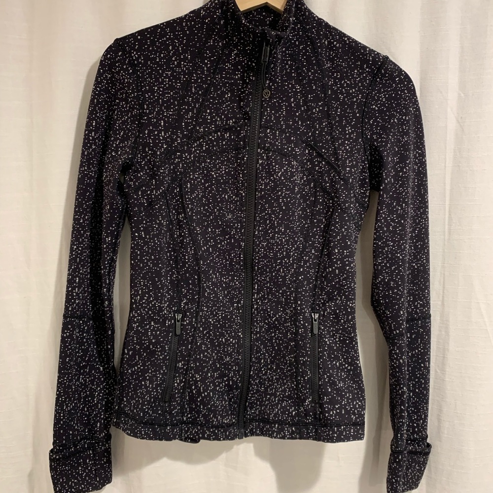 Lululemon Athletica Define Jacket (Size 4, Black with White Pattern)
